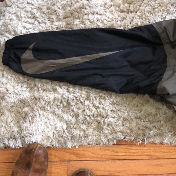 Vintage Nike windbreaker - Picture 6 of 6
